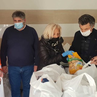 Rapallo: al via la consegna pacchi spesa a famiglie in difficoltà