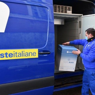 Poste Italiane: mercoledì 21 aprile consegna di vaccini Astrazeneca a Genova