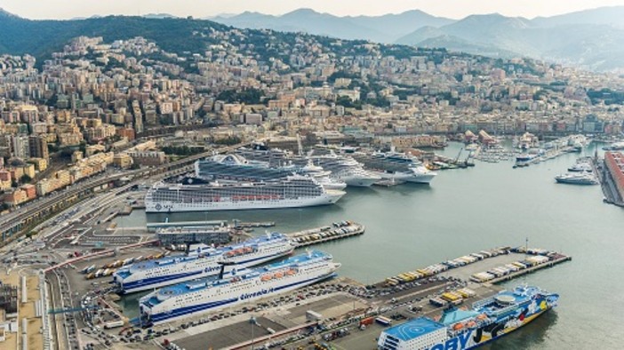 Nuova tassa del Comune sugli imbarchi, Autorità Portuale avverte: “Così perderemo competitività”