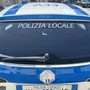 Tentato furto con strappo in via del Campo: la videosorveglianza inchioda i due autori