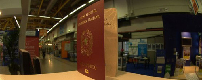 Caos passaporti, Fdi: “Bisogna rivedere le procedure di rilascio e rinnovo”