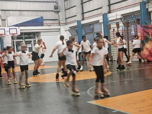 Tre anni di attività dell'associazione Firpo, Sampierdarena festeggia con il pattinaggio solidale