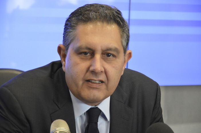 Covid, Toti: "Via le mascherine all'aperto: altro passo verso la normalità, fiducia alla ripartenza della Liguria e del Paese"