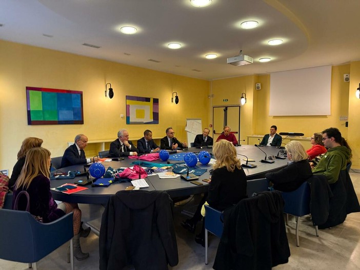 Progetti Europei, il Comune di Genova rinnova il Centro Europe Direct per il periodo 2026-2030 Progetti Europei, il Comune di Genova rinnova il Centro Europe Direct per il periodo 2026-2030