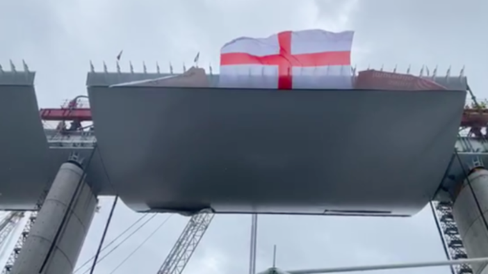 Nuovo ponte di Genova: "Abbiamo lavorato dal primo giorno che è crollato, le 43 vittime sempre nel cuore" Nuovo ponte di Genova: "Abbiamo lavorato dal primo giorno che è crollato, le 43 vittime sempre nel cuore"