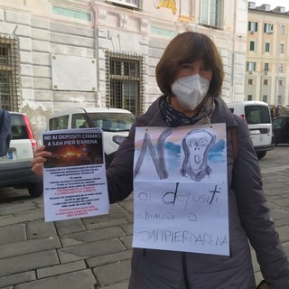 Depositi chimici, la commissione vota contro lo spostamento a Sampierdarena (FOTO e VIDEO)