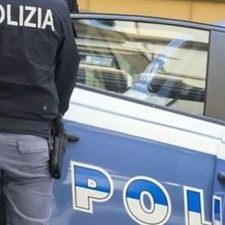 Sestri Ponente, scoperta raffineria di droga in un box: arrestato 45enne Sestri Ponente, scoperta raffineria di droga in un box: arrestato 45enne