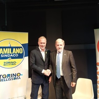 Sindaco civico lancia candidato civico: Bucci-Damilano, prove di intesa Torino-Genova (VIDEO)