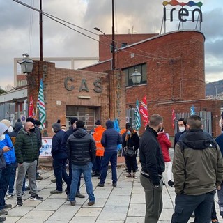 Presidio dei lavoratori di Smag di Genova del gruppo Barbagli: "Da azienda solo promesse, non rispettati gli accordi"