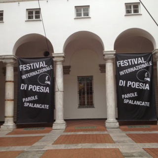 La forza della poesia ai tempi del coronavirus: il festival internazionale di poesia di genova lancia “poetry in sdreaming” La forza della poesia ai tempi del coronavirus: il festival internazionale di poesia di genova lancia “poetry in sdreaming”