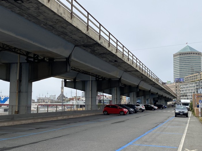 Parcheggi di interscambio gratis per chi usa il bus: ok della giunta alle nuove regole sulla sosta