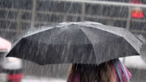 Domenica di maltempo su tutta la Liguria: scattata l'allerta gialla per piogge e temporali Domenica di maltempo su tutta la Liguria: scattata l'allerta gialla per piogge e temporali