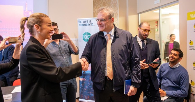 Piciocchi cerca il dialogo con la Giunta Salis: “Rapporti al minimo storico. Con Bucci c’era il dialogo nel backstage, ora solo disprezzo”