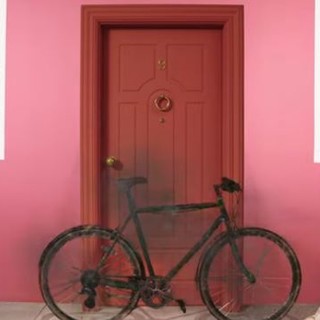 E' polemica per lo spot di Subito.it sulla bici acquistata a Genova (VIDEO)