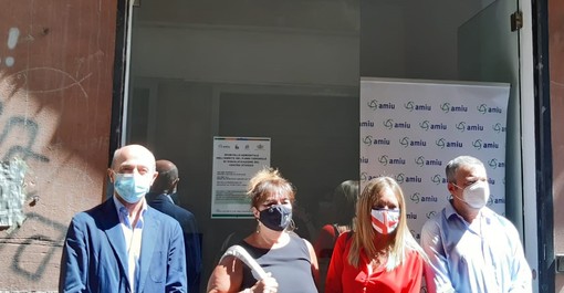 Centro Storico, aperto il terzo sportello ambientale in via della Maddalena: a disposizione servizi di informazioni