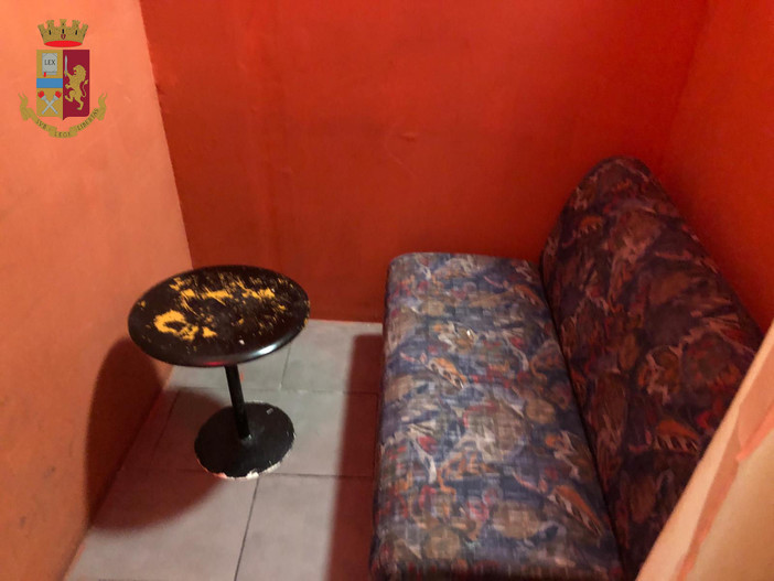 Favoreggiamento della prostituzione: sette denunciati ed un locale sotto sequestro