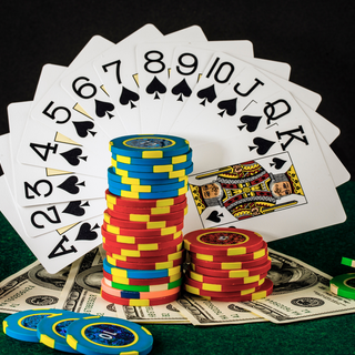 Come si è regolamentato il poker online in Italia dall'apertura del mercato al Testo Unico del 2024