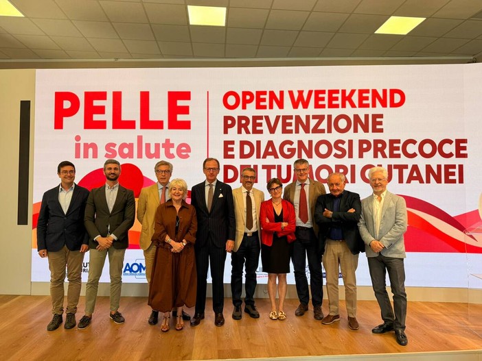 Prevenzione tumori della pelle, arriva l'“Open Weekend”: visite dermatologiche gratuite Prevenzione tumori della pelle, arriva l'“Open Weekend”: visite dermatologiche gratuite