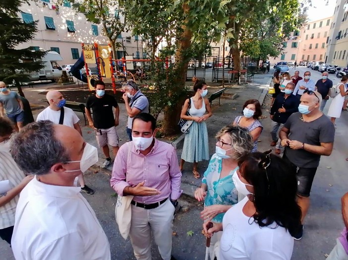 Pandolfo e Sansa in visita alla Media Val Bisagno: "Messa in sicurezza dei rivi e investimenti per riqualificare il quartiere"