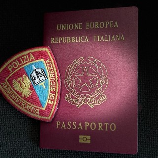 Aumento delle richieste di passaporto, l'ufficio della Questura apre straordinariamente giovedì 1 dicembre