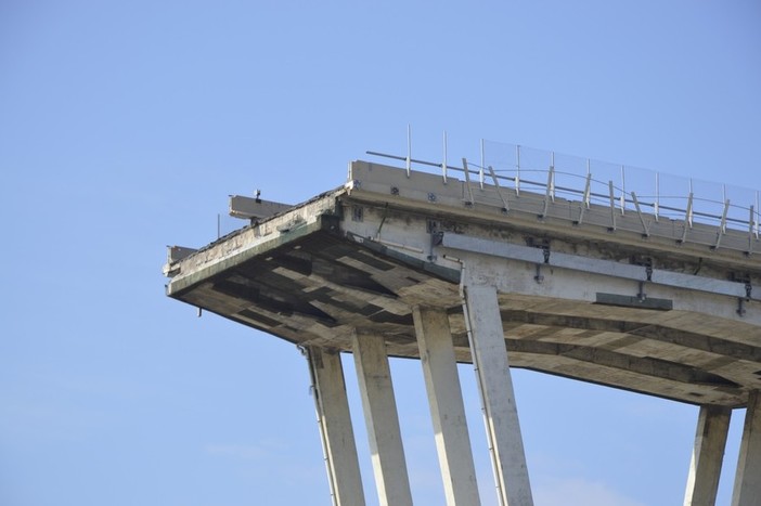 Crollo Ponte Morandi: chiusa l'inchiesta. La GdF sta notificando gli avvisi ai coinvolti
