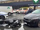 Corso Quadrio, scontro tra auto e scooter: ferito un 60enne