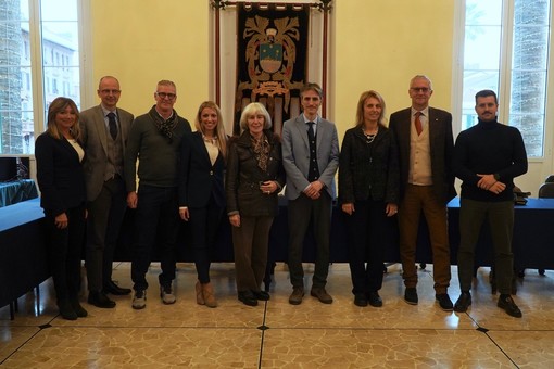 Santa Margherita, presentato il restyling del parco di Villa Durazzo interamente finanziato con fondi PNRR Santa Margherita, presentato il restyling del parco di Villa Durazzo interamente finanziato con fondi PNRR
