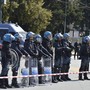 Poliziotti nel mirino durante le manifestazioni, la FSP di Genova: “Non bastano attestati di solidarietà, servono interventi concreti” Poliziotti nel mirino durante le manifestazioni, la FSP di Genova: “Non bastano attestati di solidarietà, servono interventi concreti”
