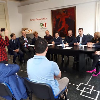 Primarie Pd: presentati i candidati genovesi a sostegno di Martina