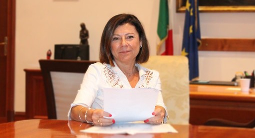 La ministra De Micheli rassicura i sindaci: dal 10 luglio meno caos sulle autostrade
