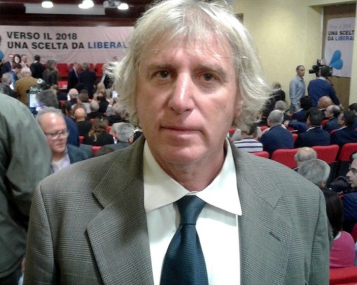 Roberto Pisani: "Eventuali ripercussioni sul settore terziario ligure dei contrasti di vertice tra l'Italia e la Francia e la Spagna"