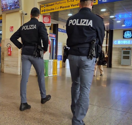 Genova Brignole, controlli straordinari della Polfer: nel ponte del 2 giugno identificate oltre 700 persone