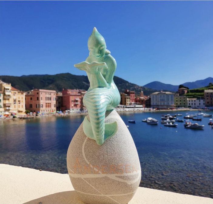 Sestri Levante, il Premio Andersen vieta l'uso dell'intelligenza artificiale: iscrizioni aperte fino al 28 febbraio 2027 Sestri Levante, il Premio Andersen vieta l'uso dell'intelligenza artificiale: iscrizioni aperte fino al 28 febbraio 2027