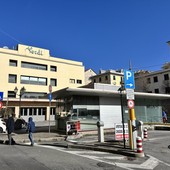 Teatro Verdi, il Comune diffida il gestore del parcheggio interrato: “Aperto solo di giorno, così non risponde all’interesse pubblico” Teatro Verdi, il Comune diffida il gestore del parcheggio interrato: “Aperto solo di giorno, così non risponde all’interesse pubblico”