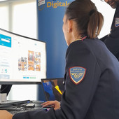 Pedopornografia online, agli arresti un quarantenne di Genova. Coinvolto anche un sacerdote