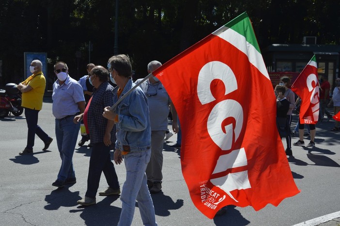 La Cgil: "Con 173 mila iscritti importante punto di riferimento per i liguri"