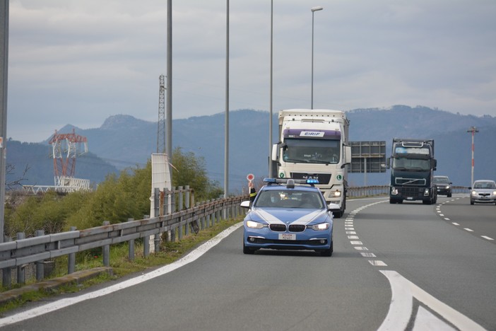 Operazione nazionale della Polizia stradale: in Liguria sono 132 i controlli effettuati