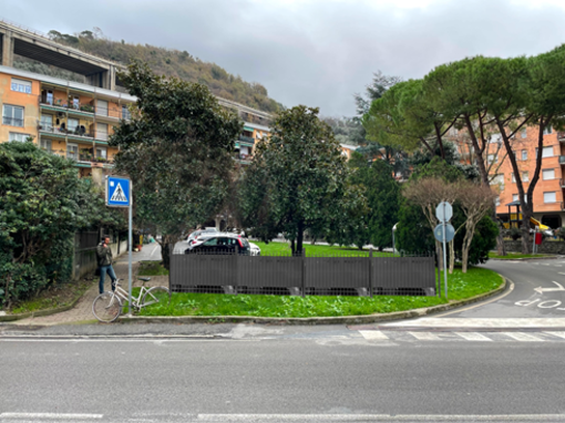 Recco - Due nuove postazioni per la raccolta differenziata dei rifiuti in piazzale Europa e in via XXV Aprile Recco - Due nuove postazioni per la raccolta differenziata dei rifiuti in piazzale Europa e in via XXV Aprile