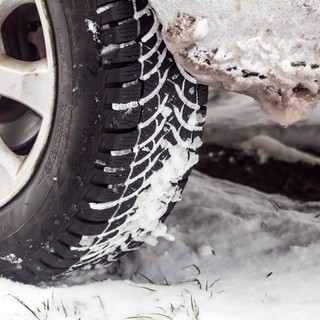 In inverno gli pneumatici da neve fanno la differenza