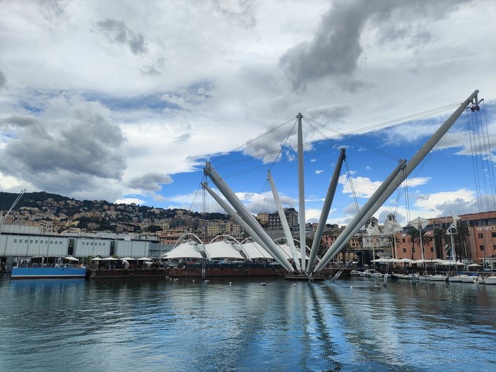 Transizione energetica al Porto Antico: domani il consigliere regionale Biasi apre la conferenza internazionale “EnerCmed”