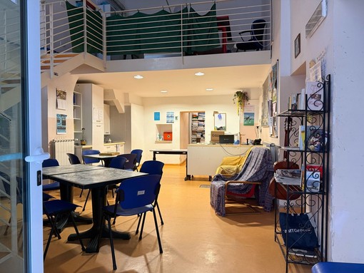 Presidio in centro storico, luci accese nel ghetto di Croce Bianca per servizi di accoglienza sociale