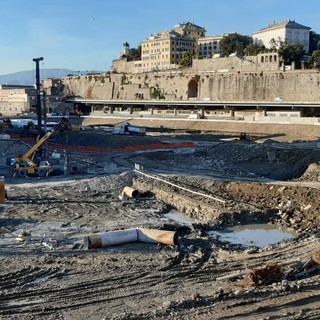 Waterfront: via libera al nuovo ponte mobile sul canaletto