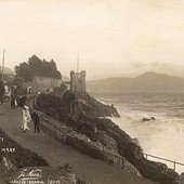 Meraviglie e leggende di Genova - Il sentiero di pescatori divenuto passeggiata Meraviglie e leggende di Genova - Il sentiero di pescatori divenuto passeggiata