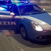 Sestri, tentano di forzare la porta di casa di un'anziana in vacanza: arrestati Sestri, tentano di forzare la porta di casa di un'anziana in vacanza: arrestati