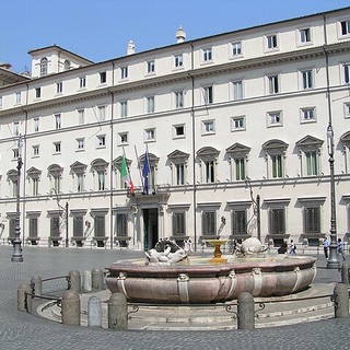 Esposizione a sostanze cancerogene: lavoratore vince la causa contro la Presidenza del Consiglio