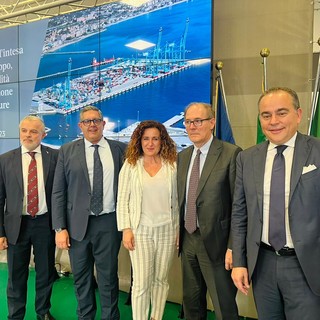 Vado, i cassoni di Genova nel porto vadese: spazio però ad interventi sul territorio per 100 milioni