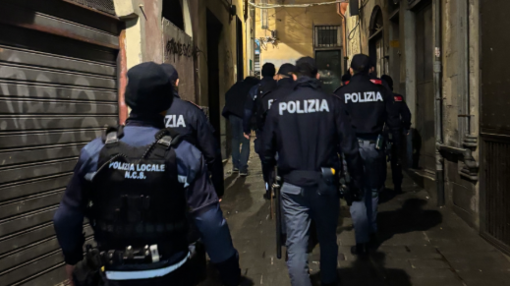 Vico Imbriani, aveva droga e contanti nella stanza di una struttura ricettiva: arrestato 19enne Vico Imbriani, aveva droga e contanti nella stanza di una struttura ricettiva: arrestato 19enne
