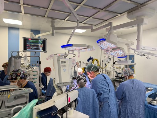 San Martino, primo prelievo di cuore e polmoni da donatore a cuore fermo: “Traguardo storico per la Liguria” San Martino, primo prelievo di cuore e polmoni da donatore a cuore fermo: “Traguardo storico per la Liguria”