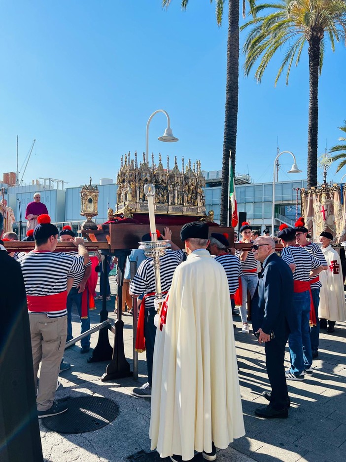 Genova, oggi la processione di San Giovanni, Toti: "Tradizione da trasmettere alle future generazioni" (Foto)