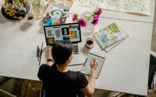 I nuovi settori online che sono opportunità di guadagno per illustratori e pittori